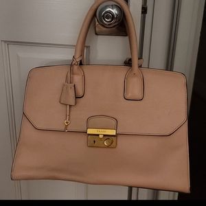 Prada leather purse pink Trades are welcome!!!!